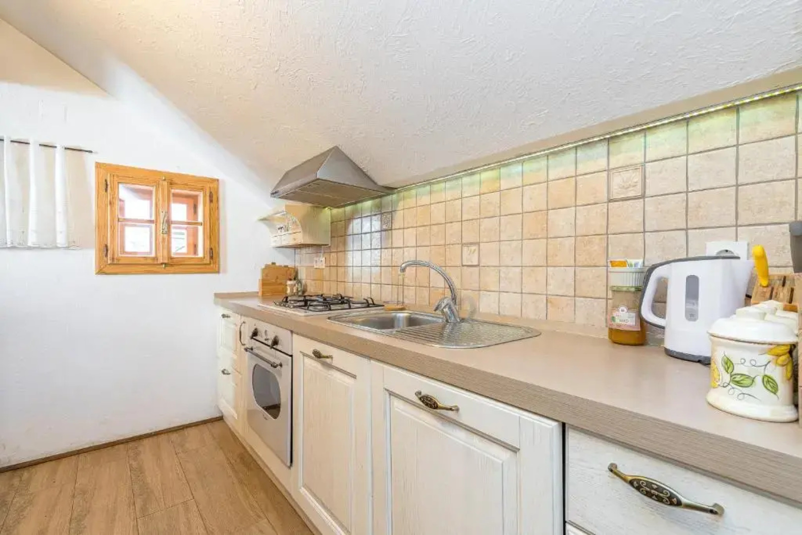 Homestead Bahor With Whirlpool