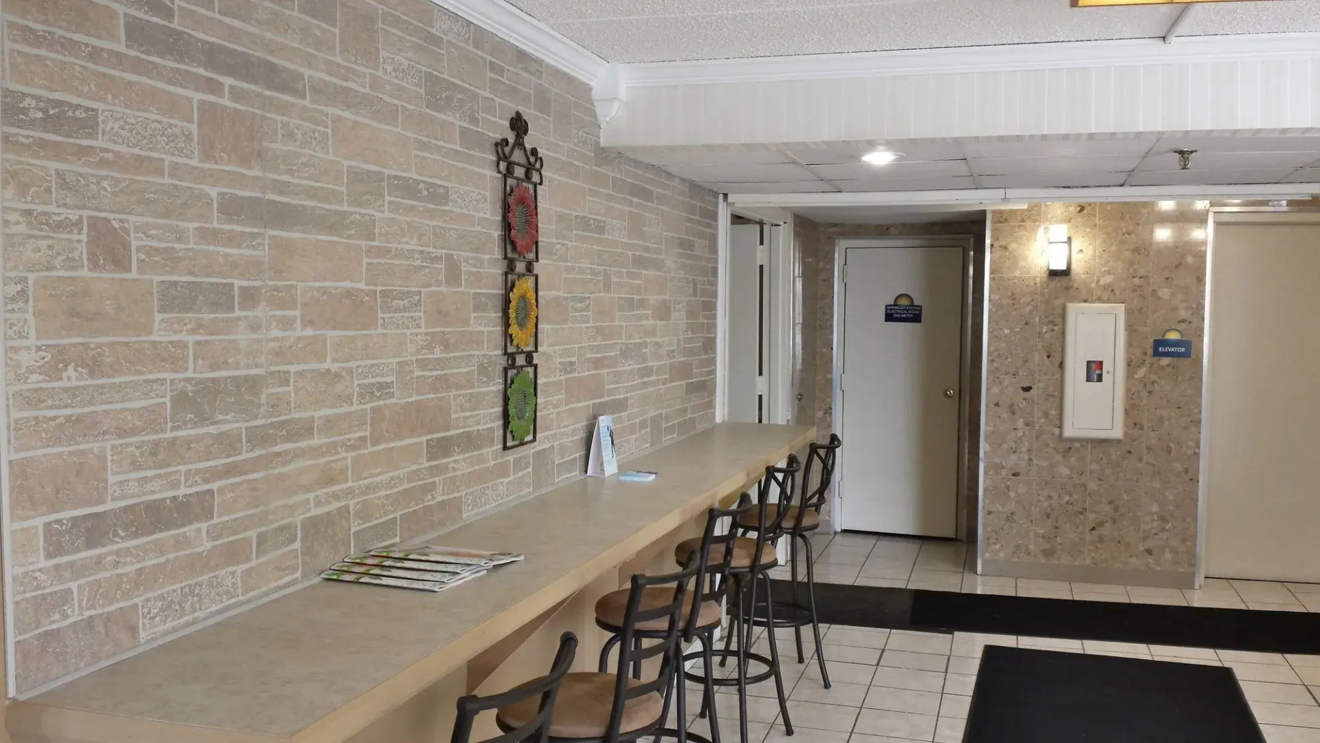 Days Inn By Wyndham Syracuse