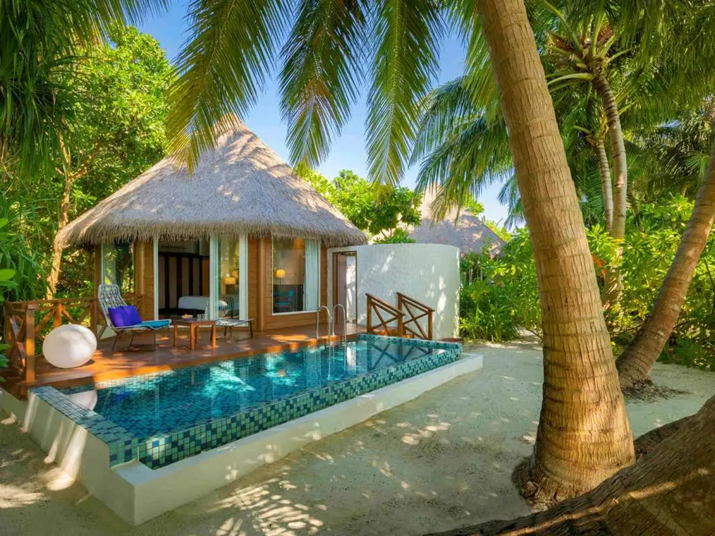 Mercure Maldives Kooddoo