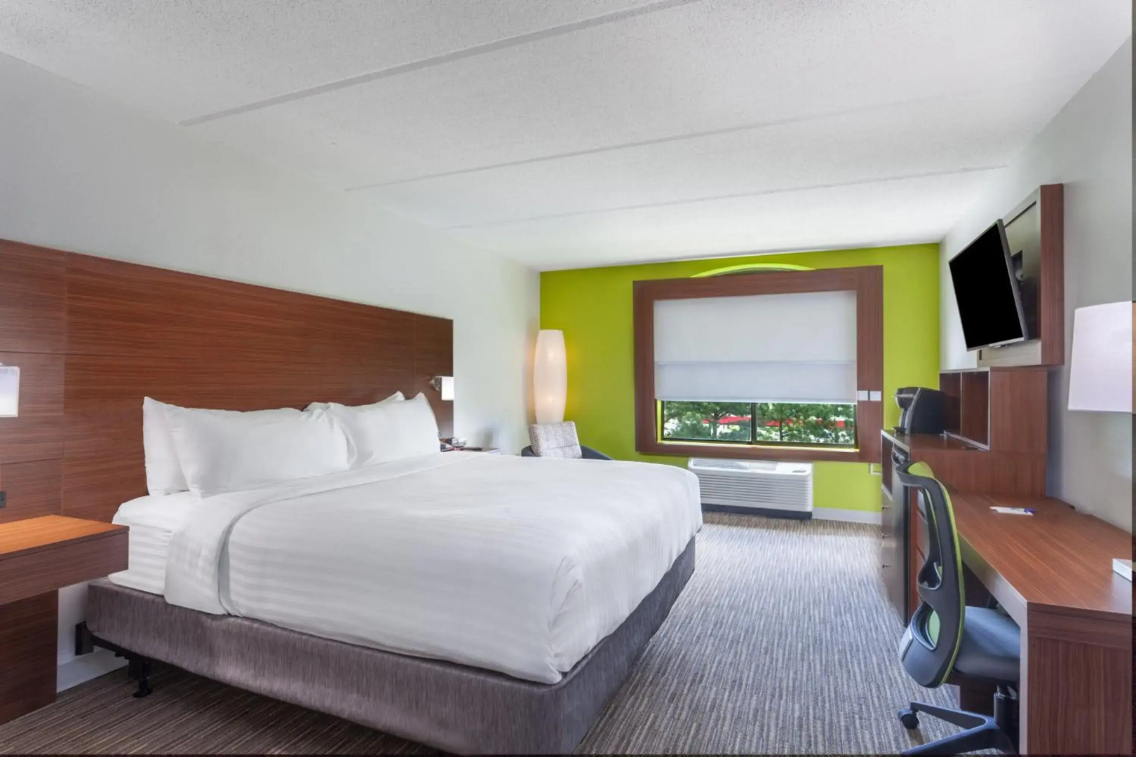 Holiday Inn Express & Suites Augusta West - Fort Gordon by IHG