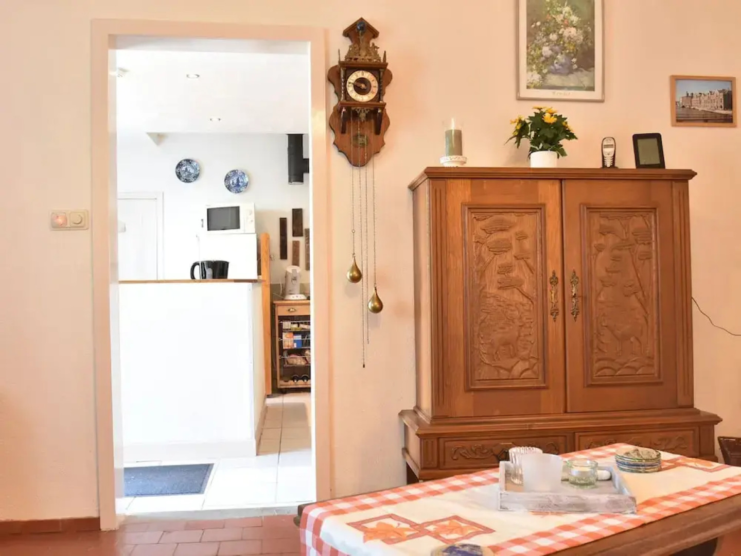 Farmhouse in Fours With Courtyard, Terrace, Fenced Garden