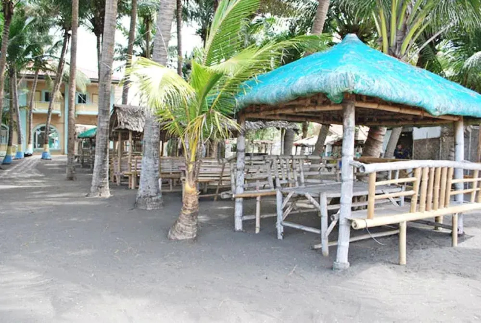 Royal Grande Beach Resort