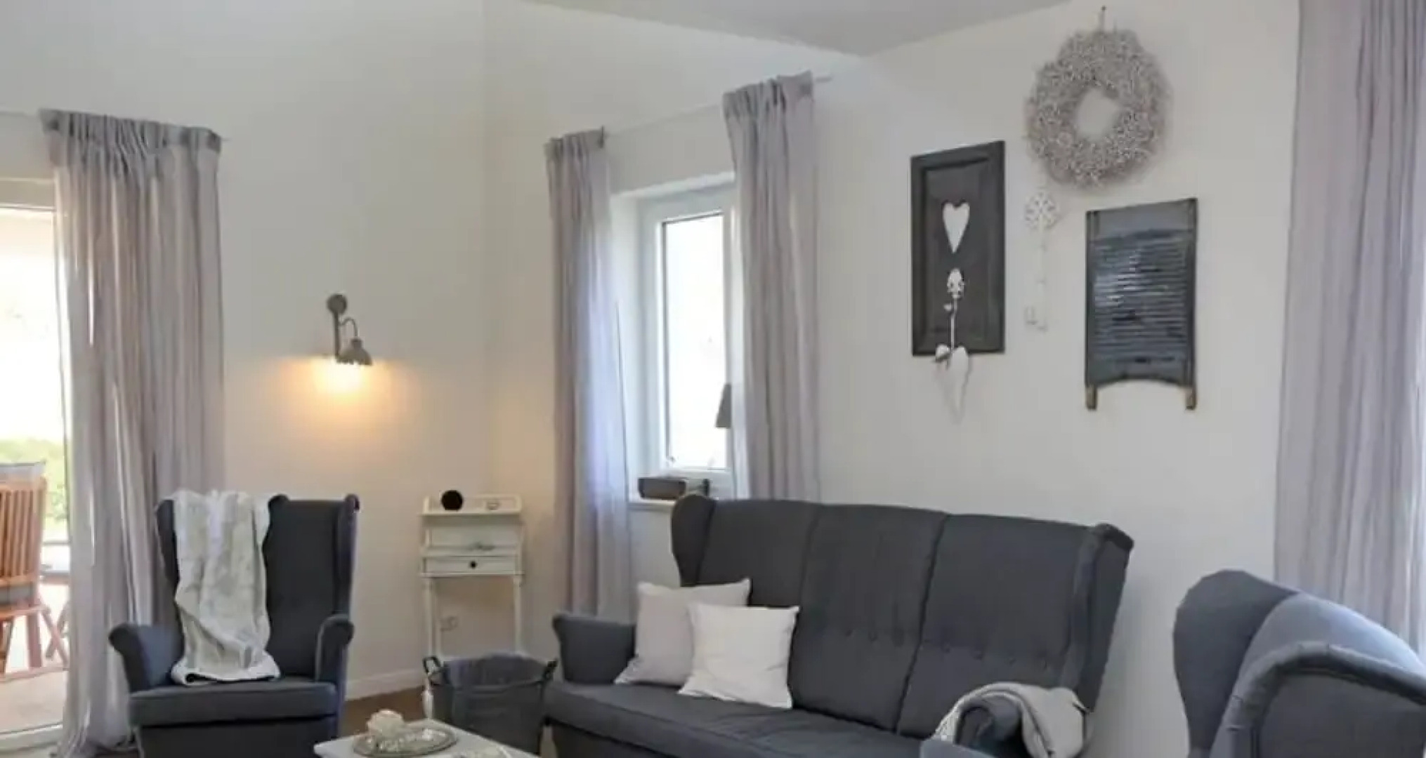 Northern Lights Modern Retreat