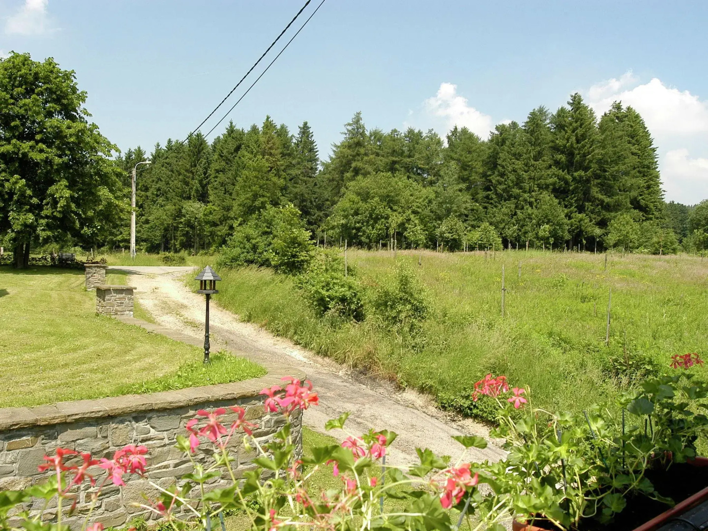 Group Stay With Pool, Chevron