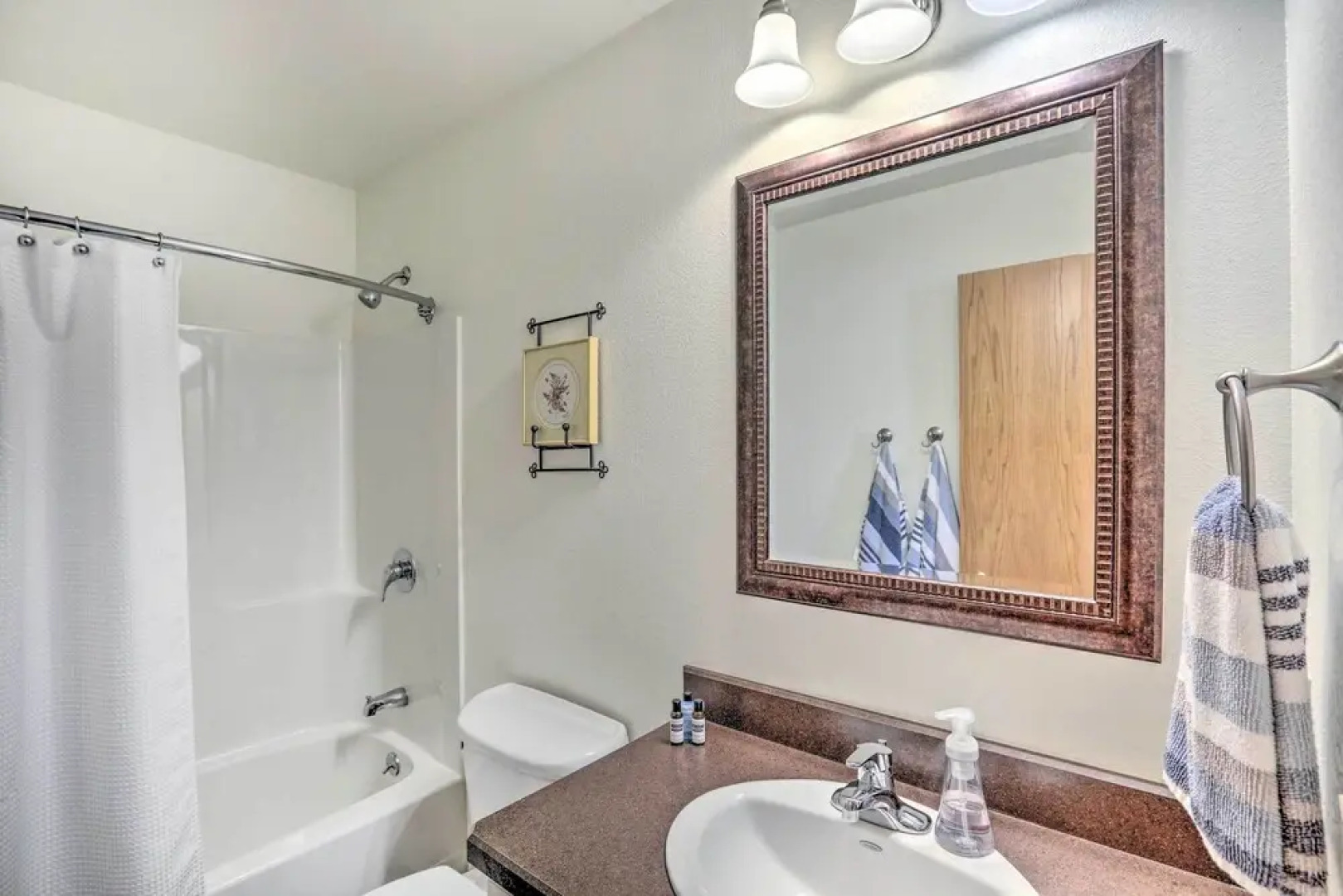 Near Skiing: Red Lodge Townhome w/ Hot Tub