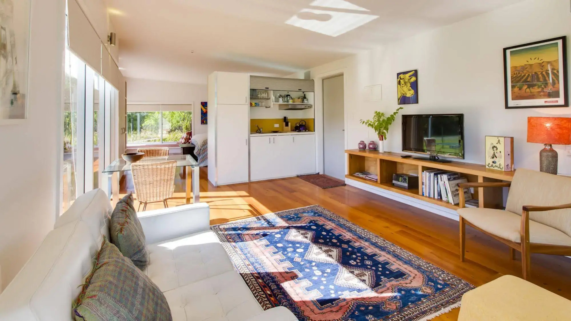 John’s House and The Pavilion Hawke’s Bay Holiday Accommodations