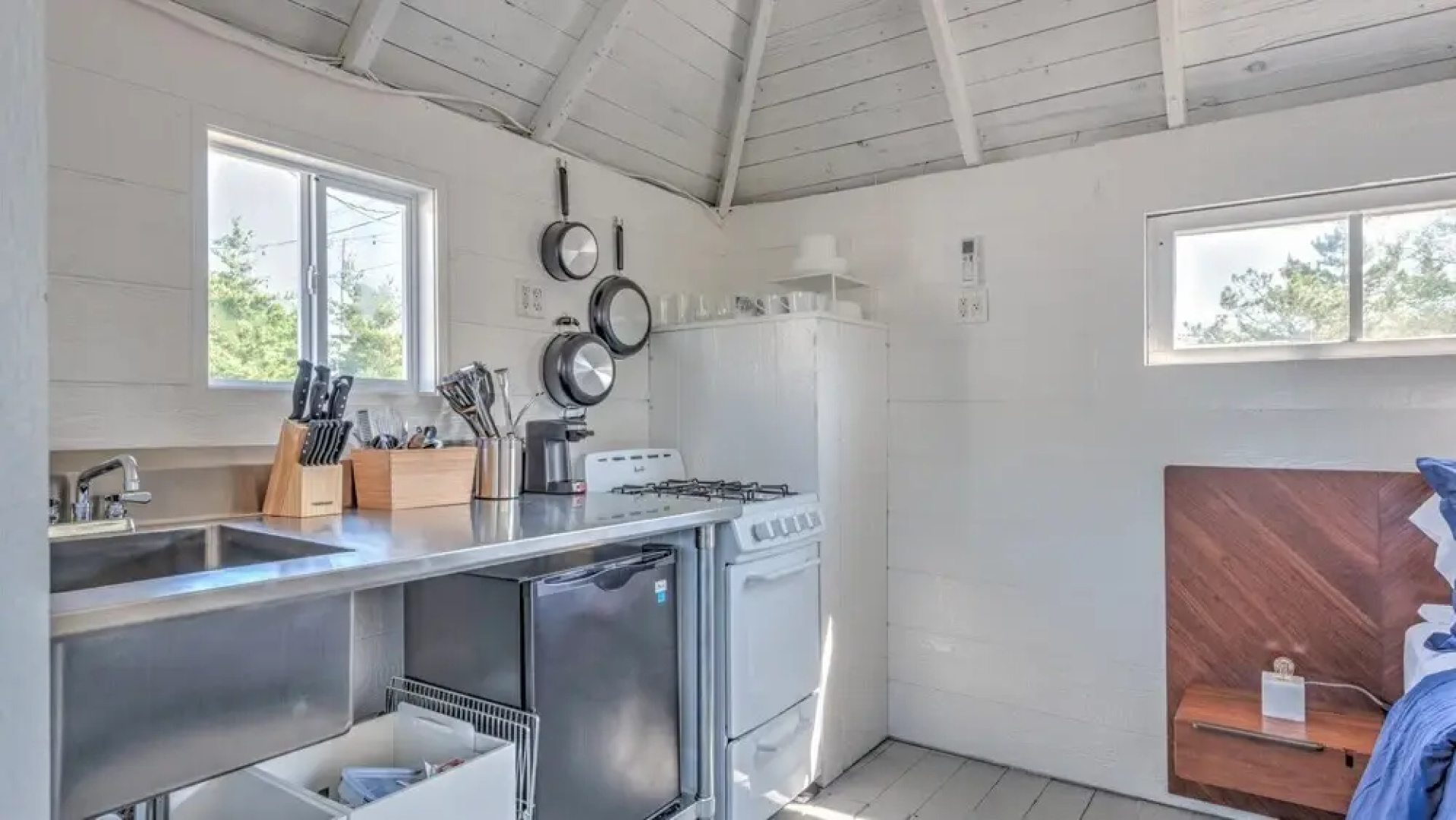 Bungalow 5 - 1br, Water View