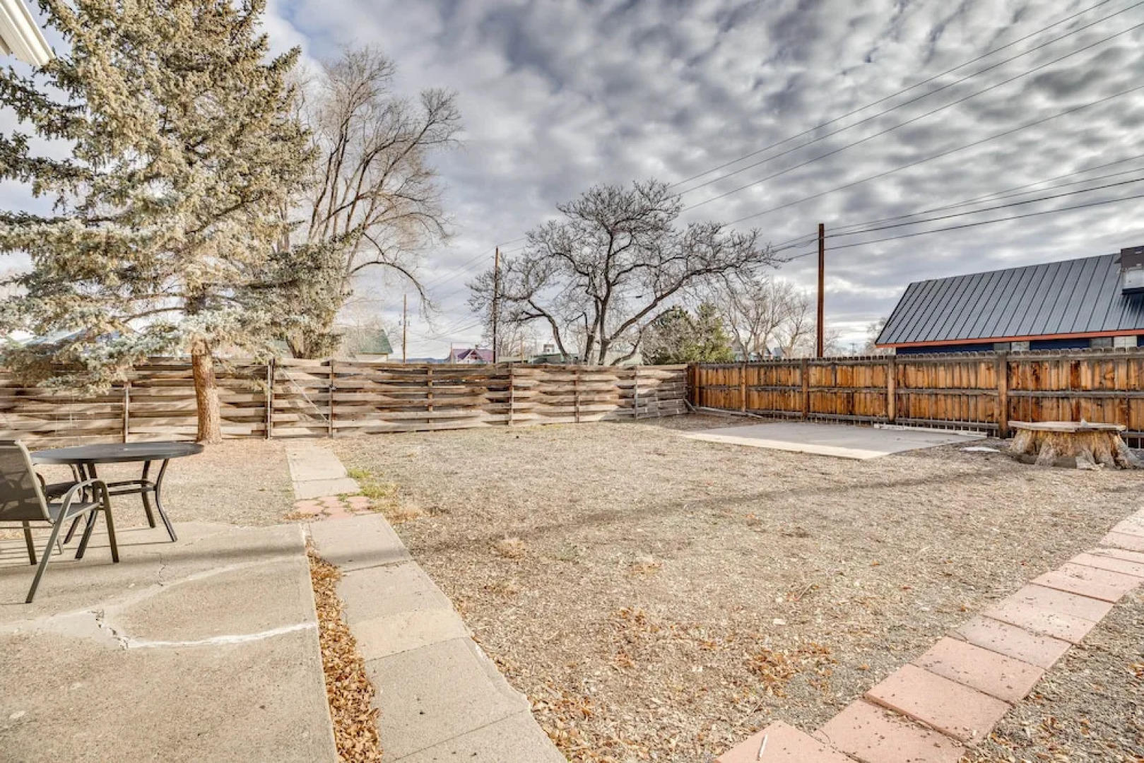 Pet-friendly Montrose Home, Walk to Town!