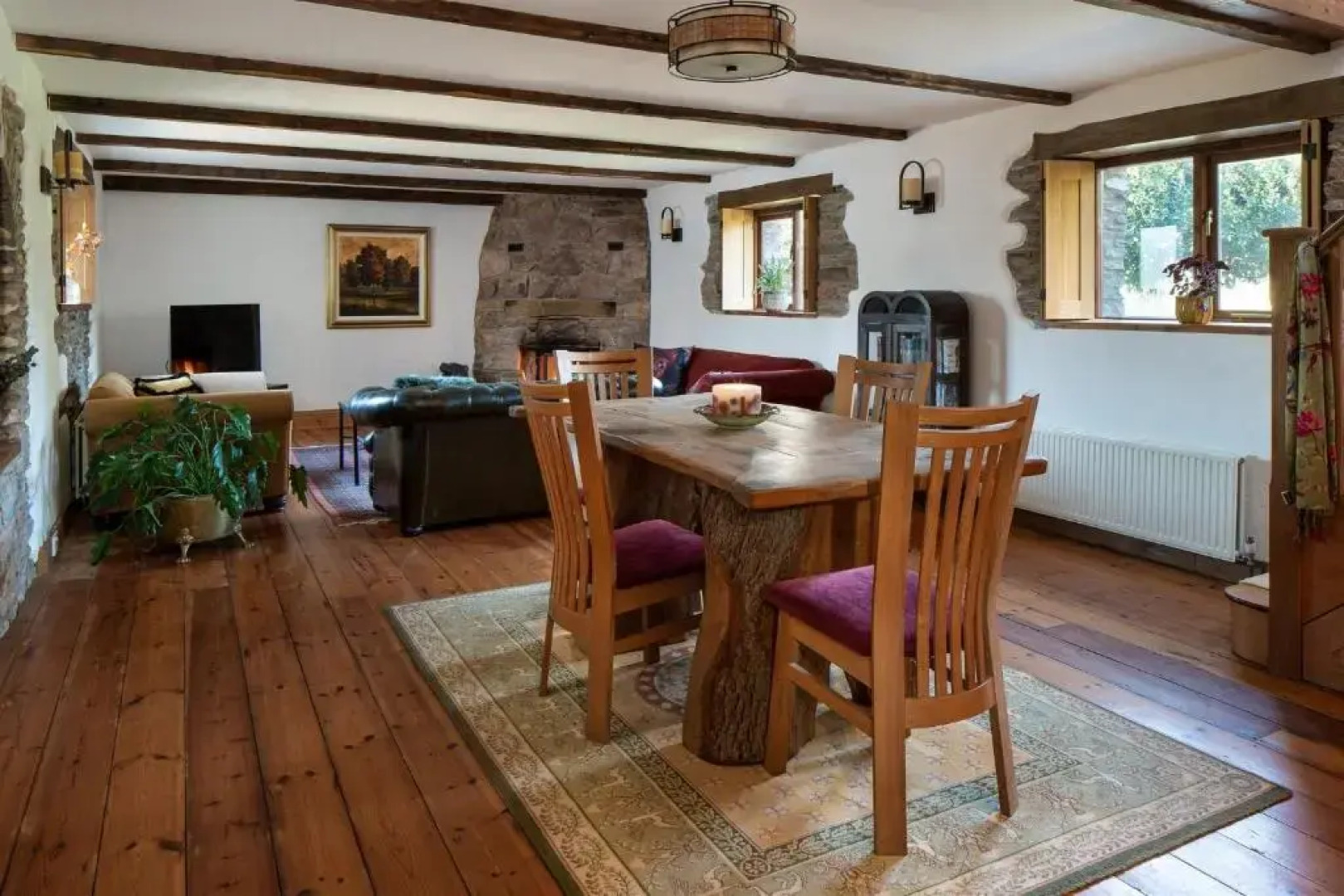 The Old Coach House - Converted Barn With Private Garden Parking and Fireplace