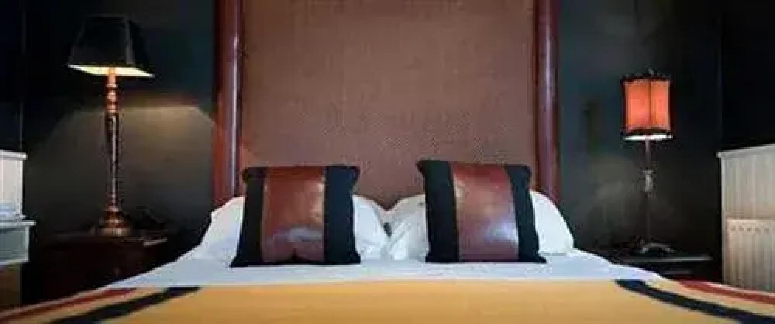 Ravenwood Hall Hotel