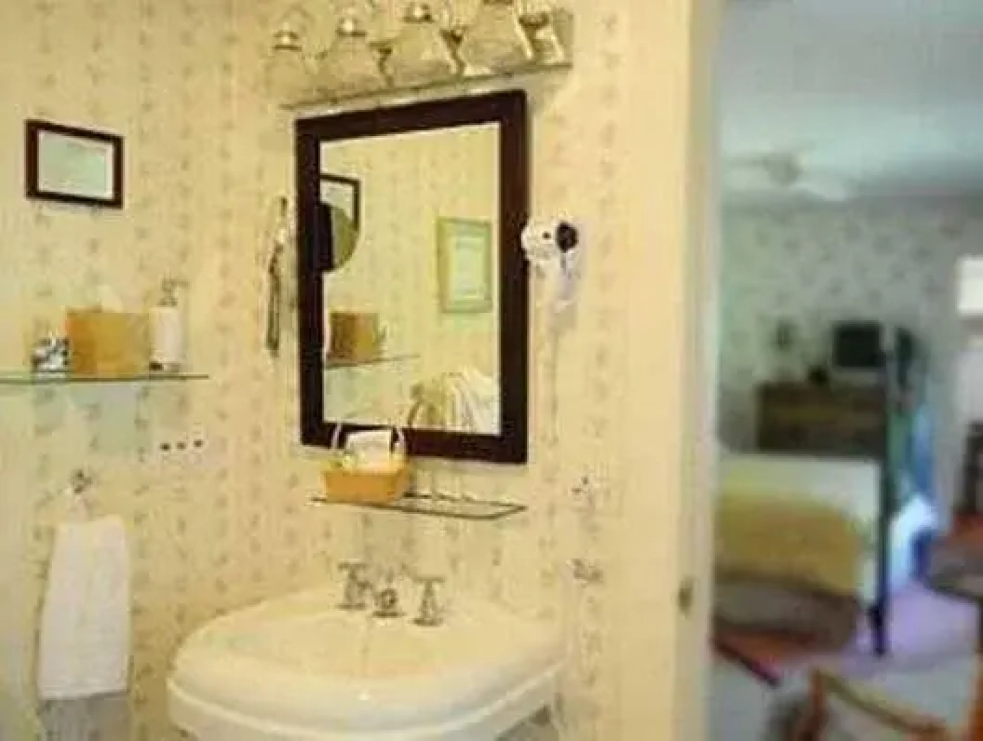 The Nobnocket Boutique Inn( Ex. The Doctor's House)