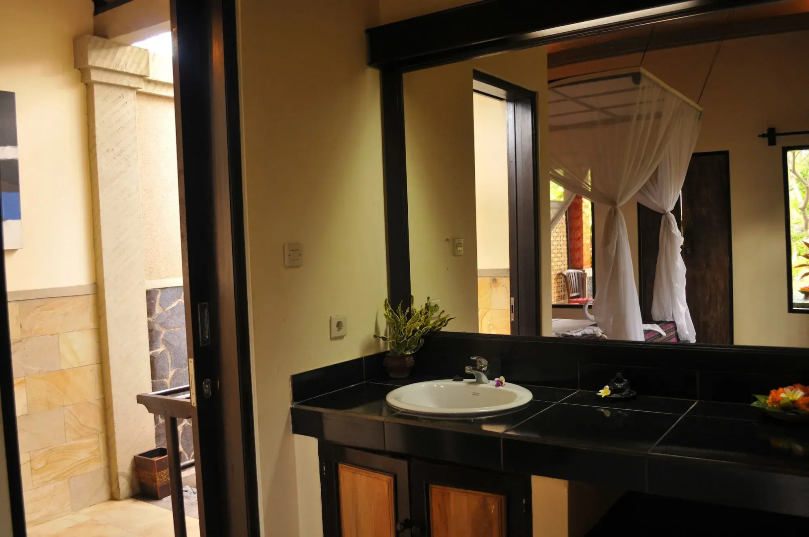 Tirta Sari Bungalows & Spa