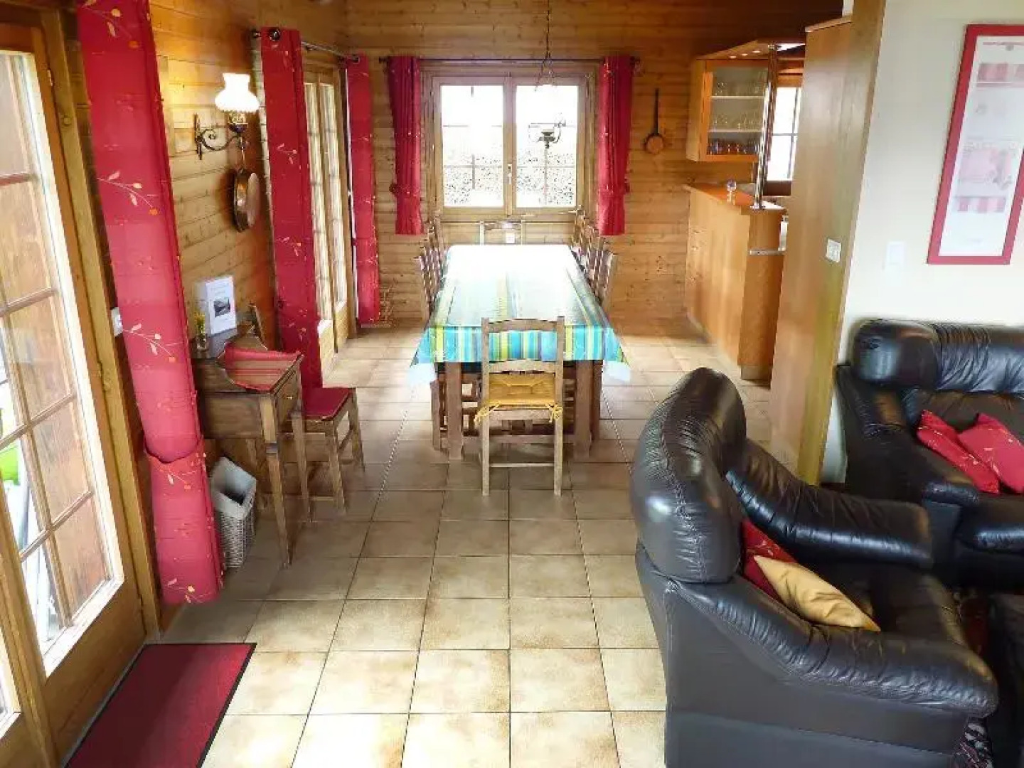 Chalet Les Falaises