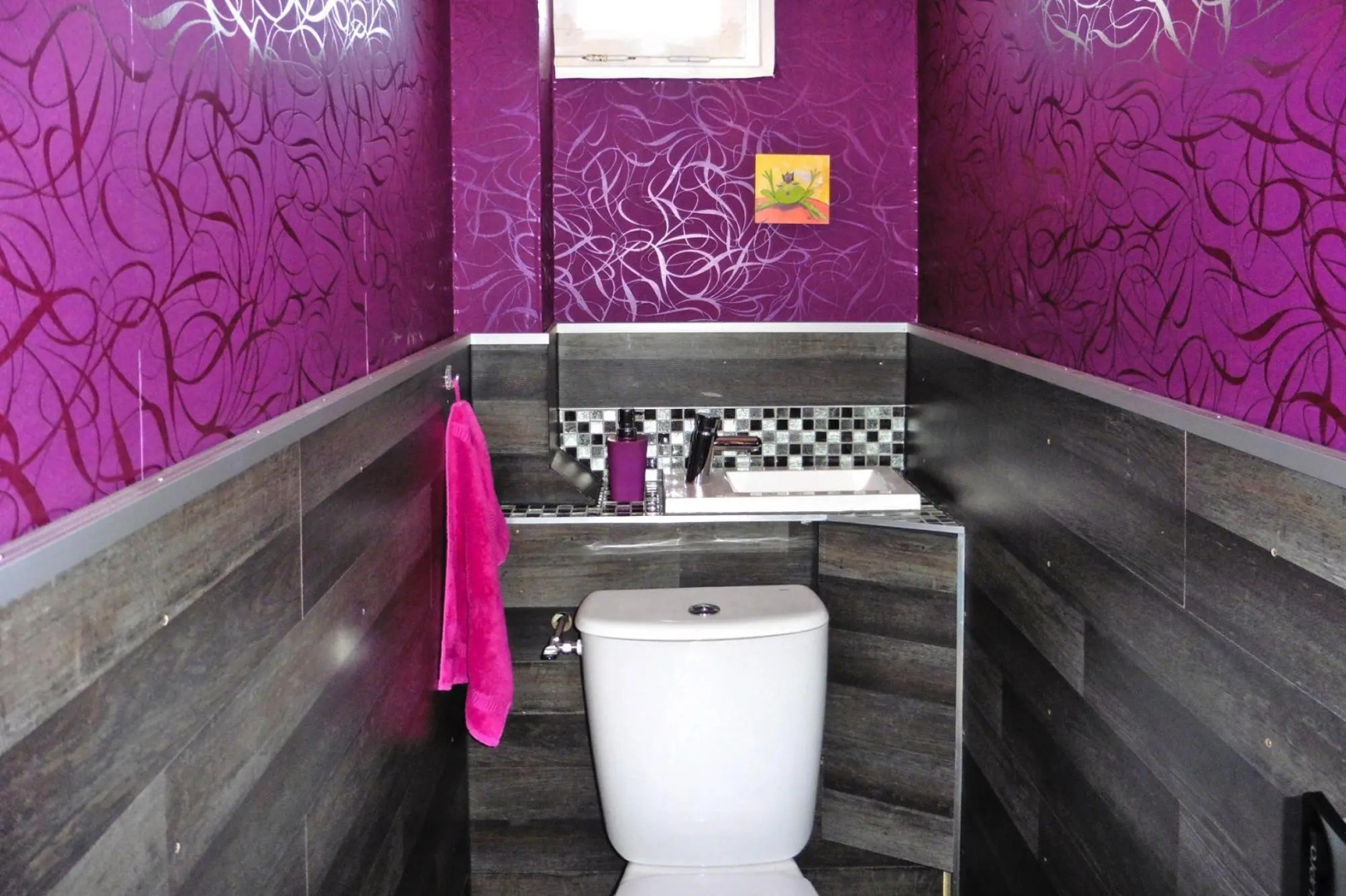 Holiday Home in Plozevet Near Beaches