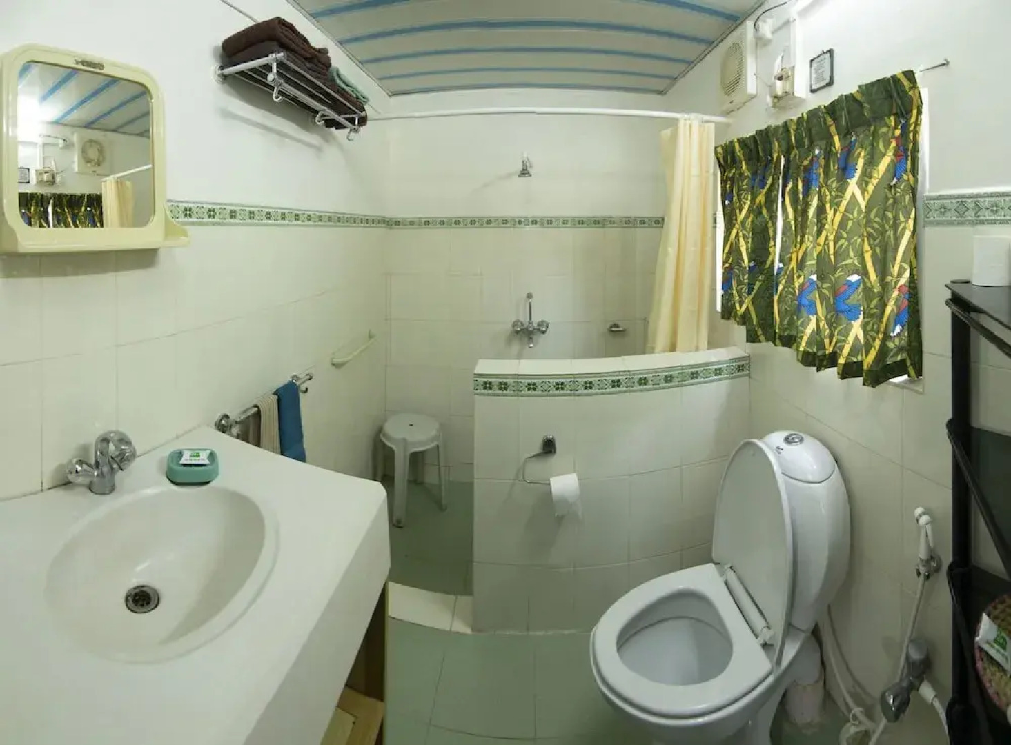 Bamboo Banks Farm & Guest House