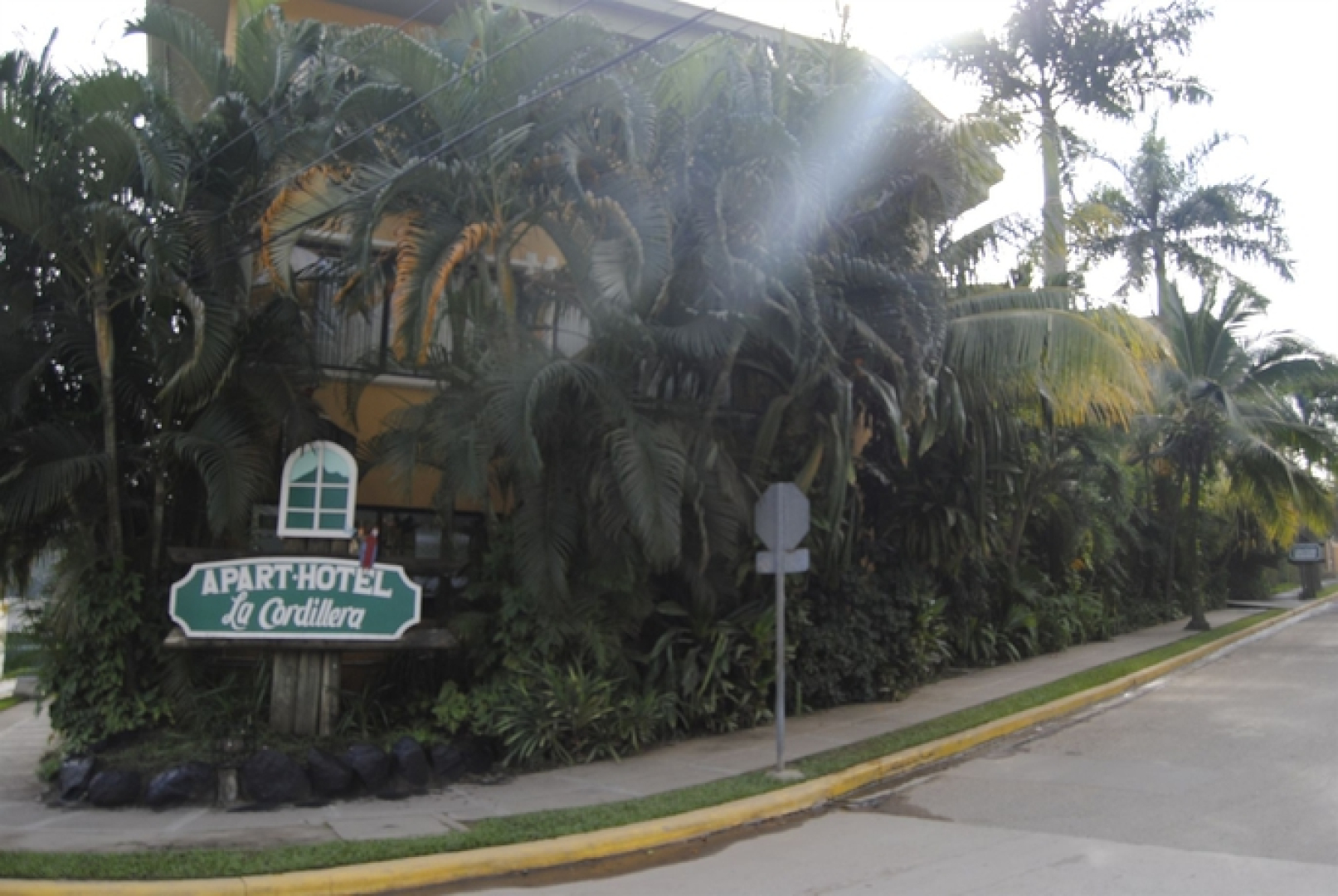 Apart Hotel La Cordillera