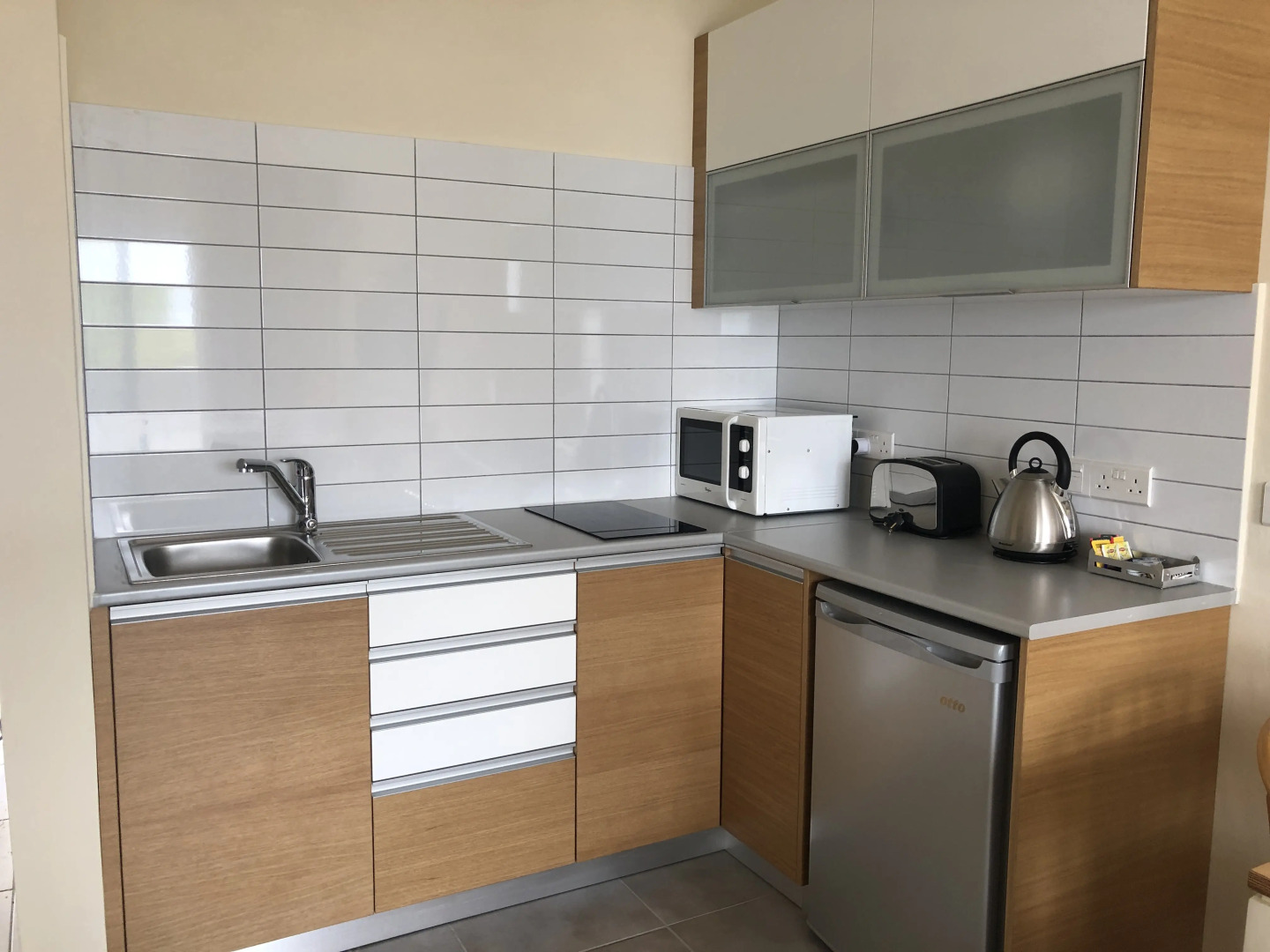 Vrachia Beach Hotel & Suites - Adults only