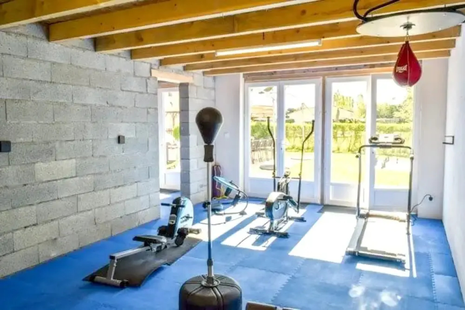 House With 2 Bedrooms in Brux, With Pool Access, Enclosed Garden and W