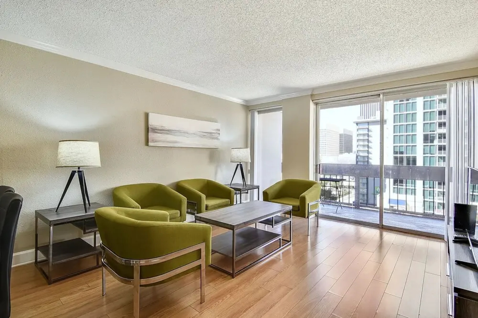 Stay Alfred on Fannin Street