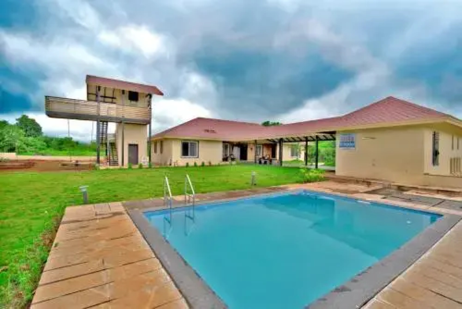 Grape County Eco Resorts
