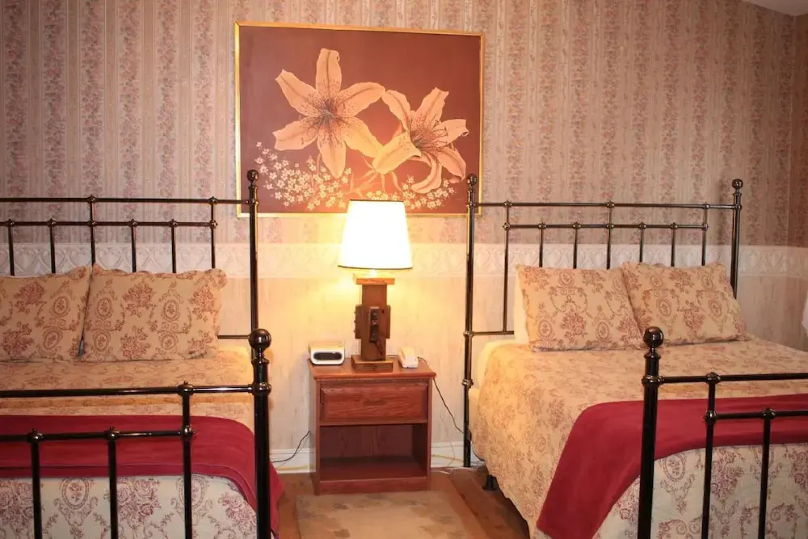 The Pines Inn Lake Placid