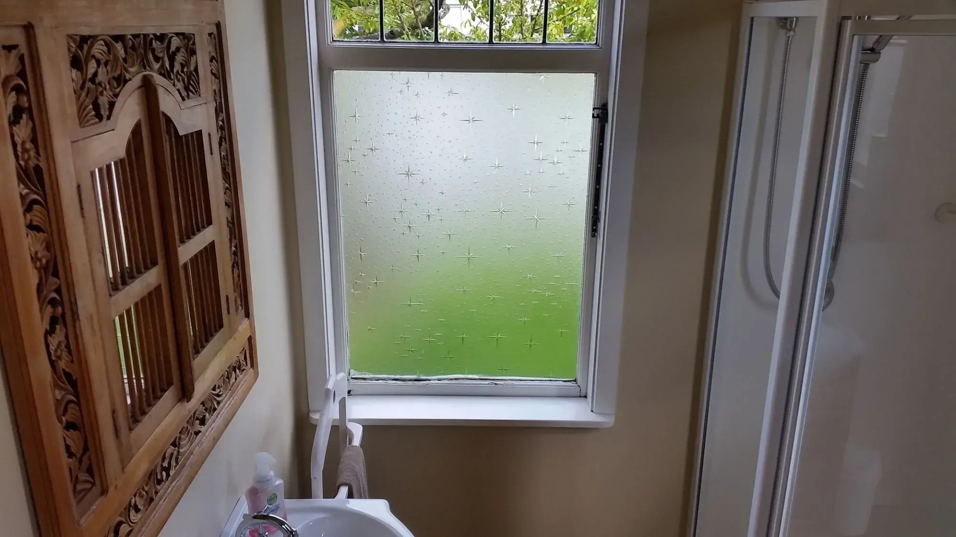 Designer Cottage B&B