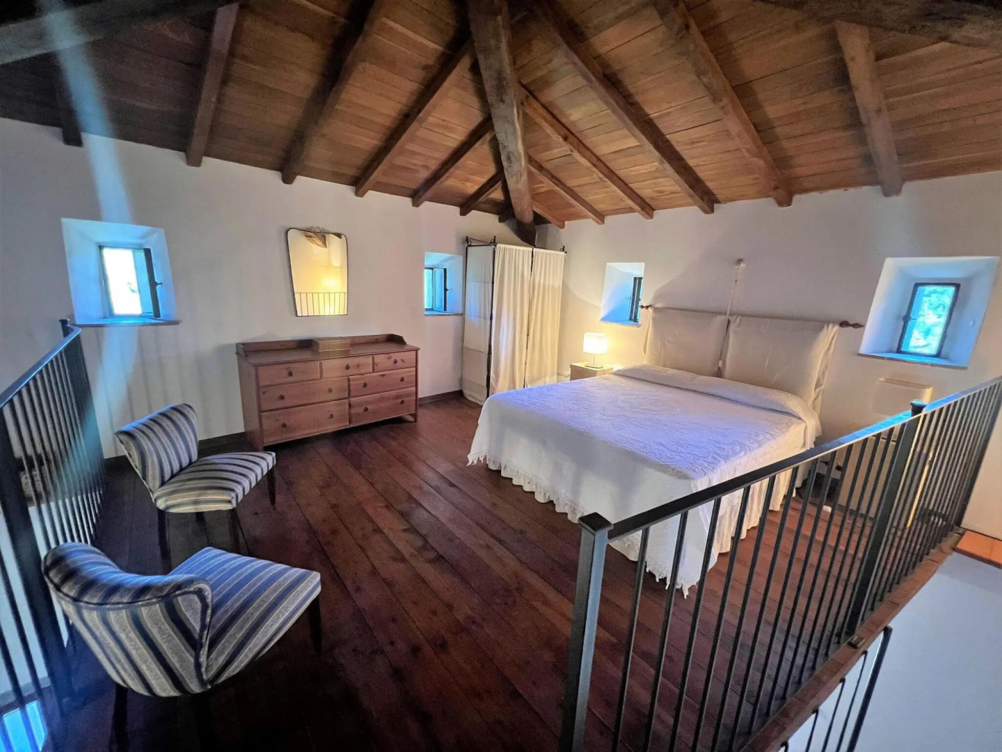 Tuscan Haven- Spacious Home