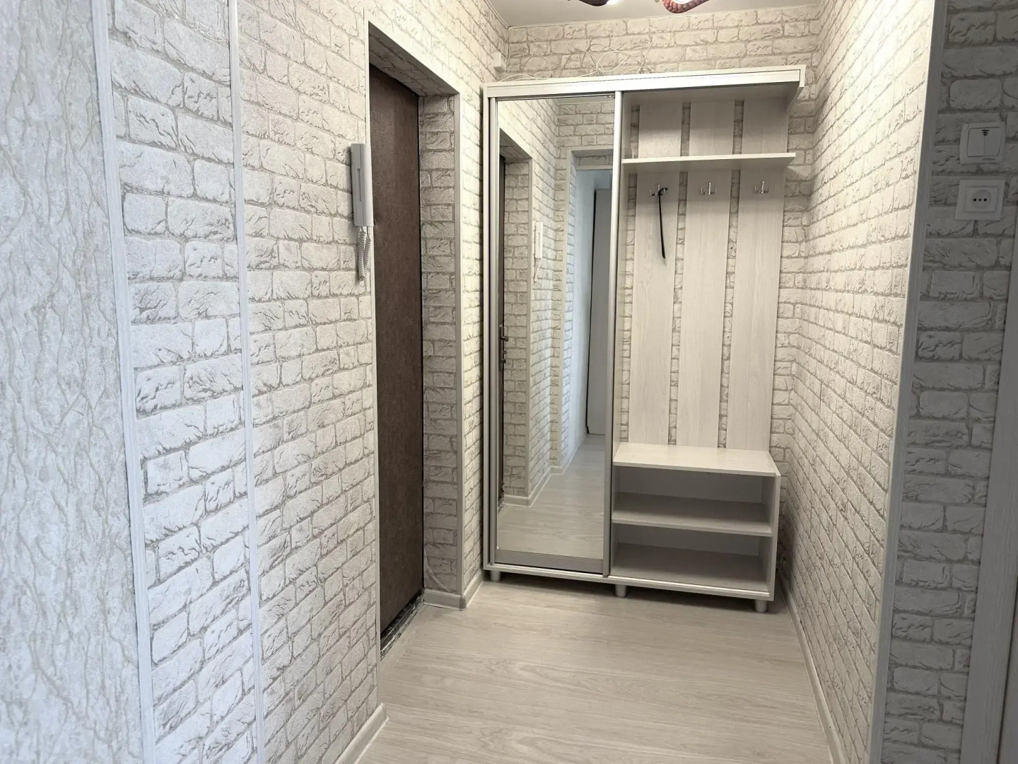 Доминго на улице Есенина 5