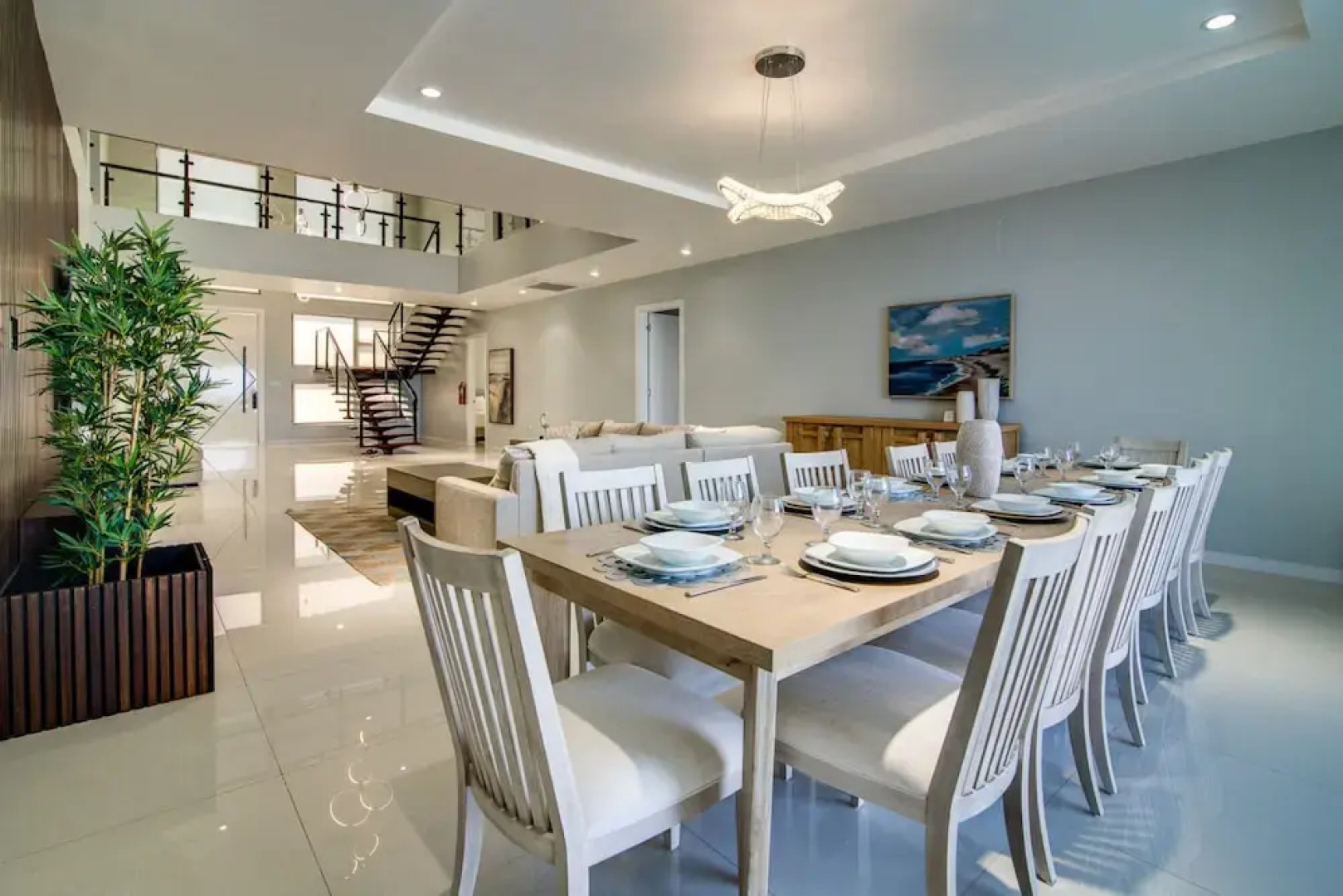 Luxury Oceanfront Villa Fully Staffed Pool Jacuzzi Movie Theatre