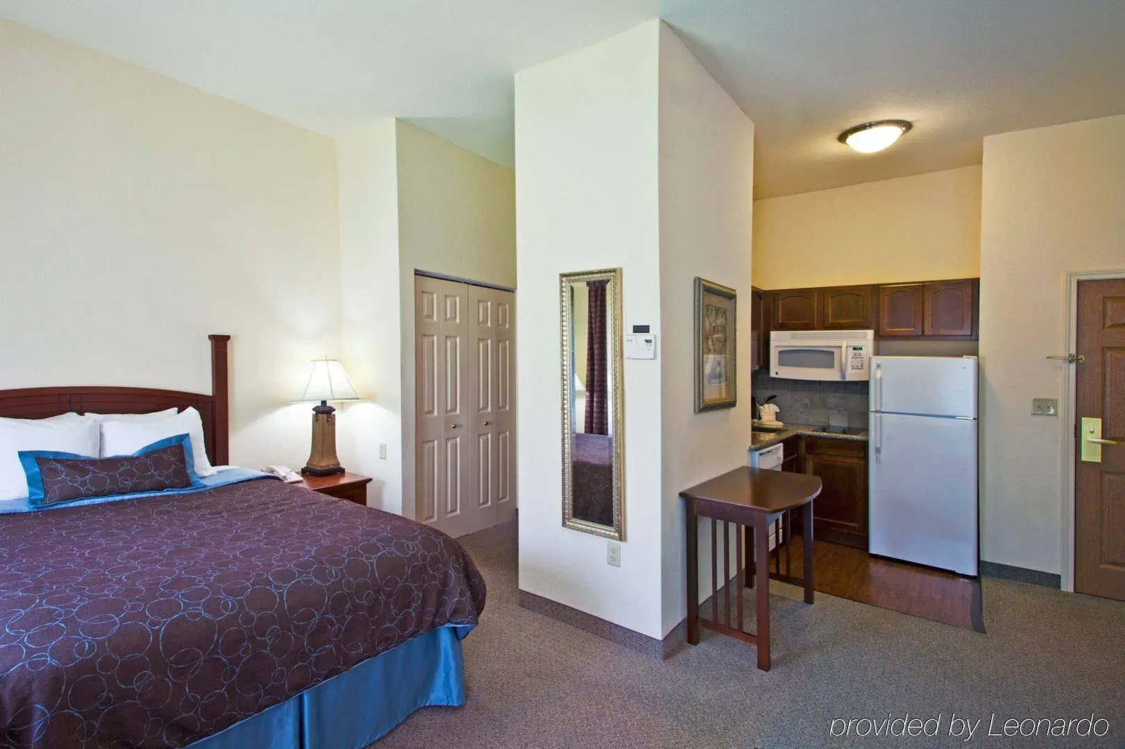 Homewood Suites by Hilton Jacksonville Deerwood Park