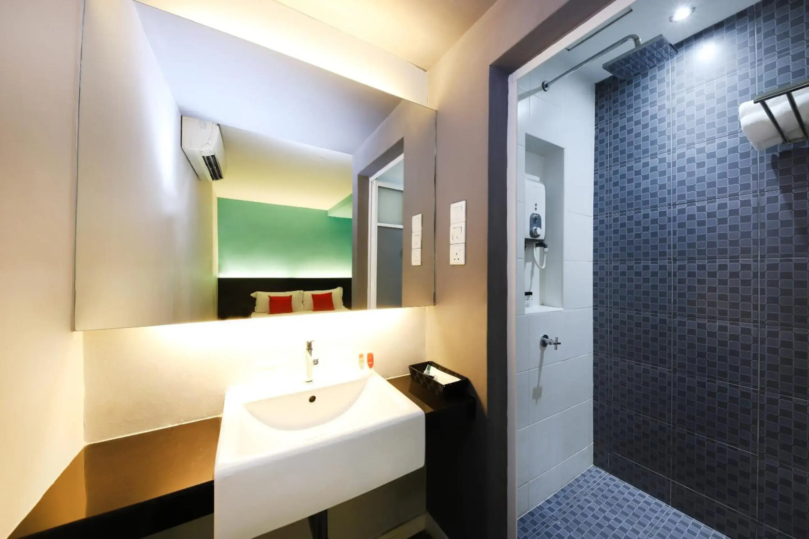 Rooms Boutique Hotel