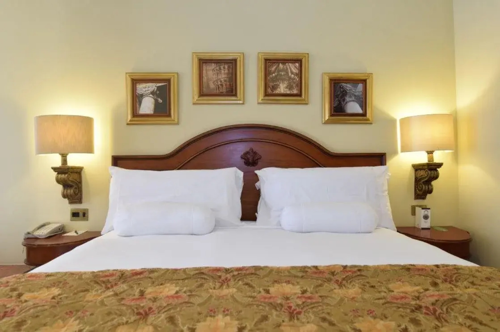 The Michelangelo Hotel