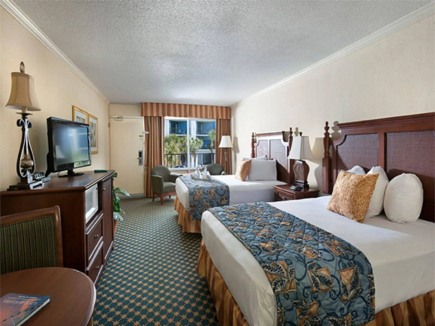 Sea Crest Oceanfront Resort