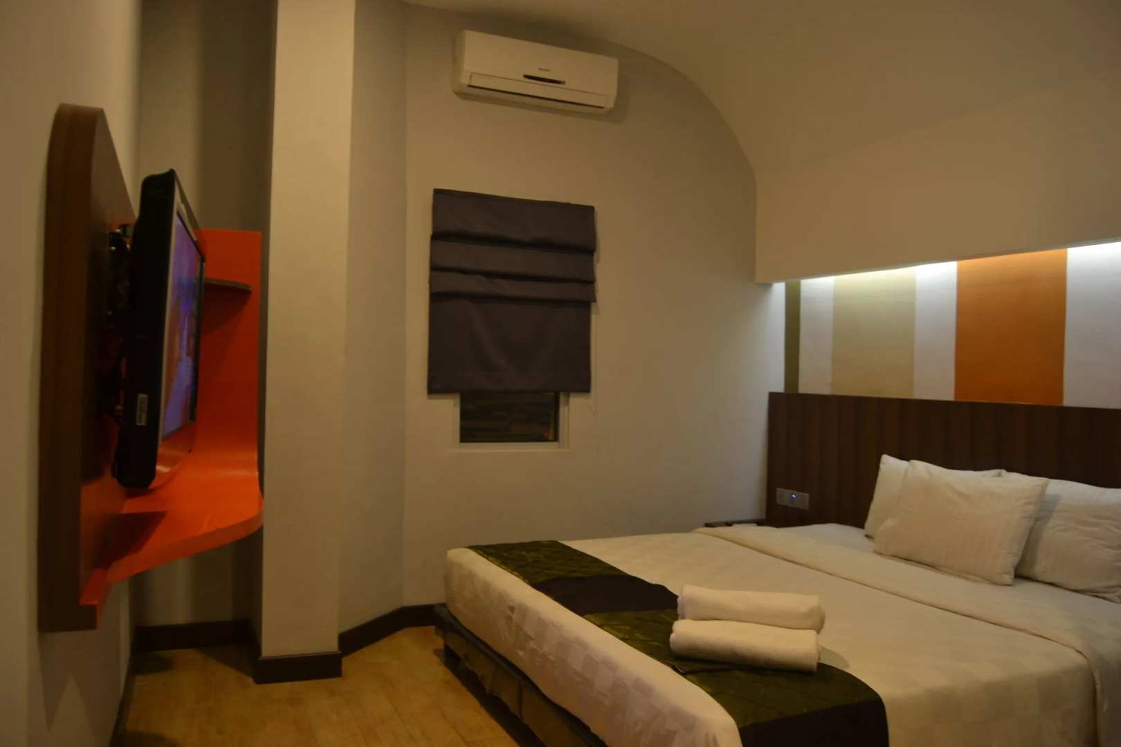 J Hotel Medan