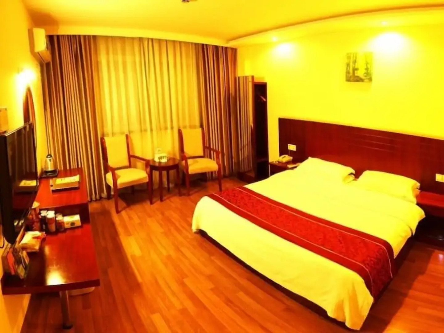 GreenTree Inn Yangzhou Gaoyou Municipal Government Business Hotel