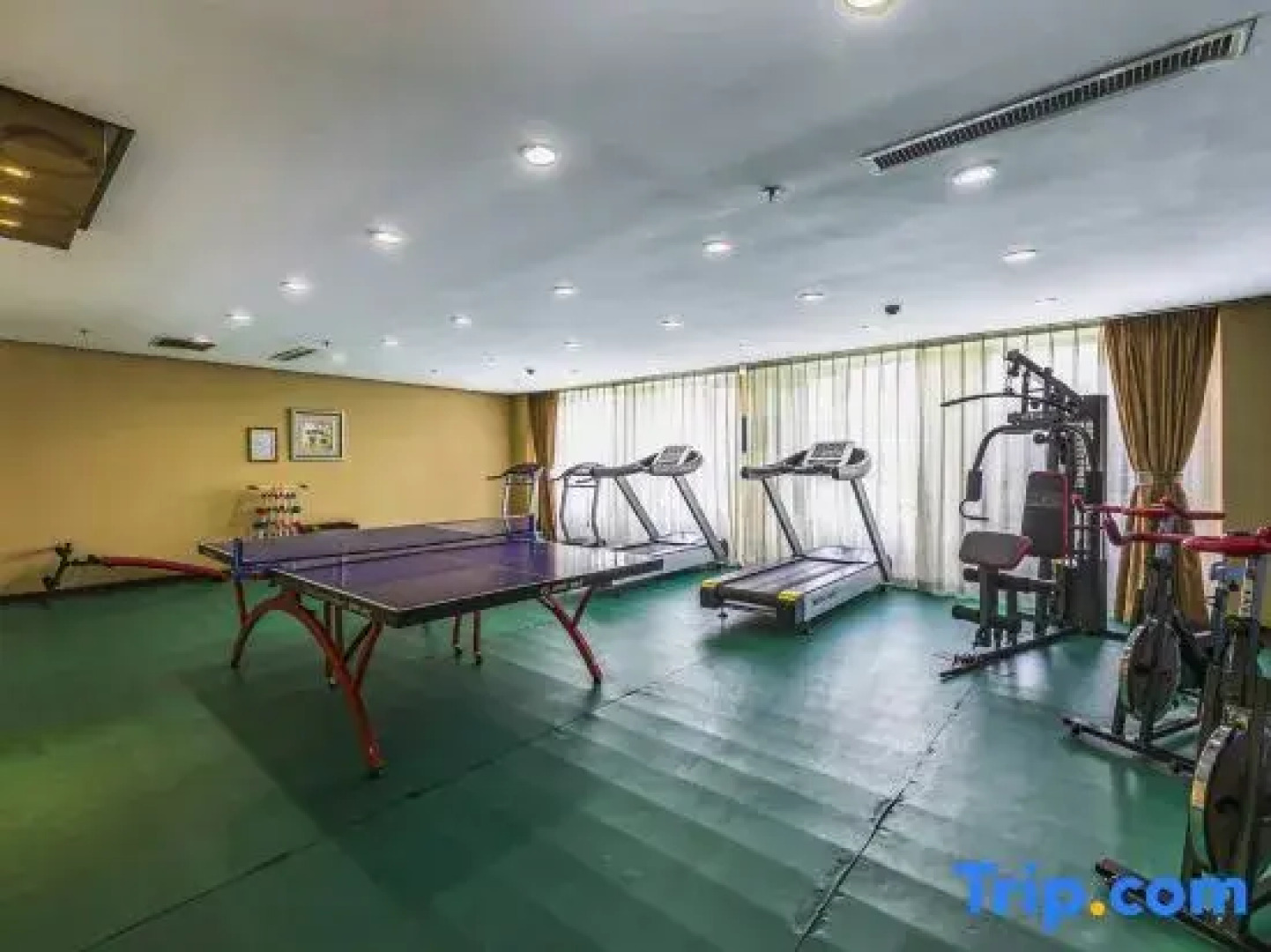 Grand-view International Hotel