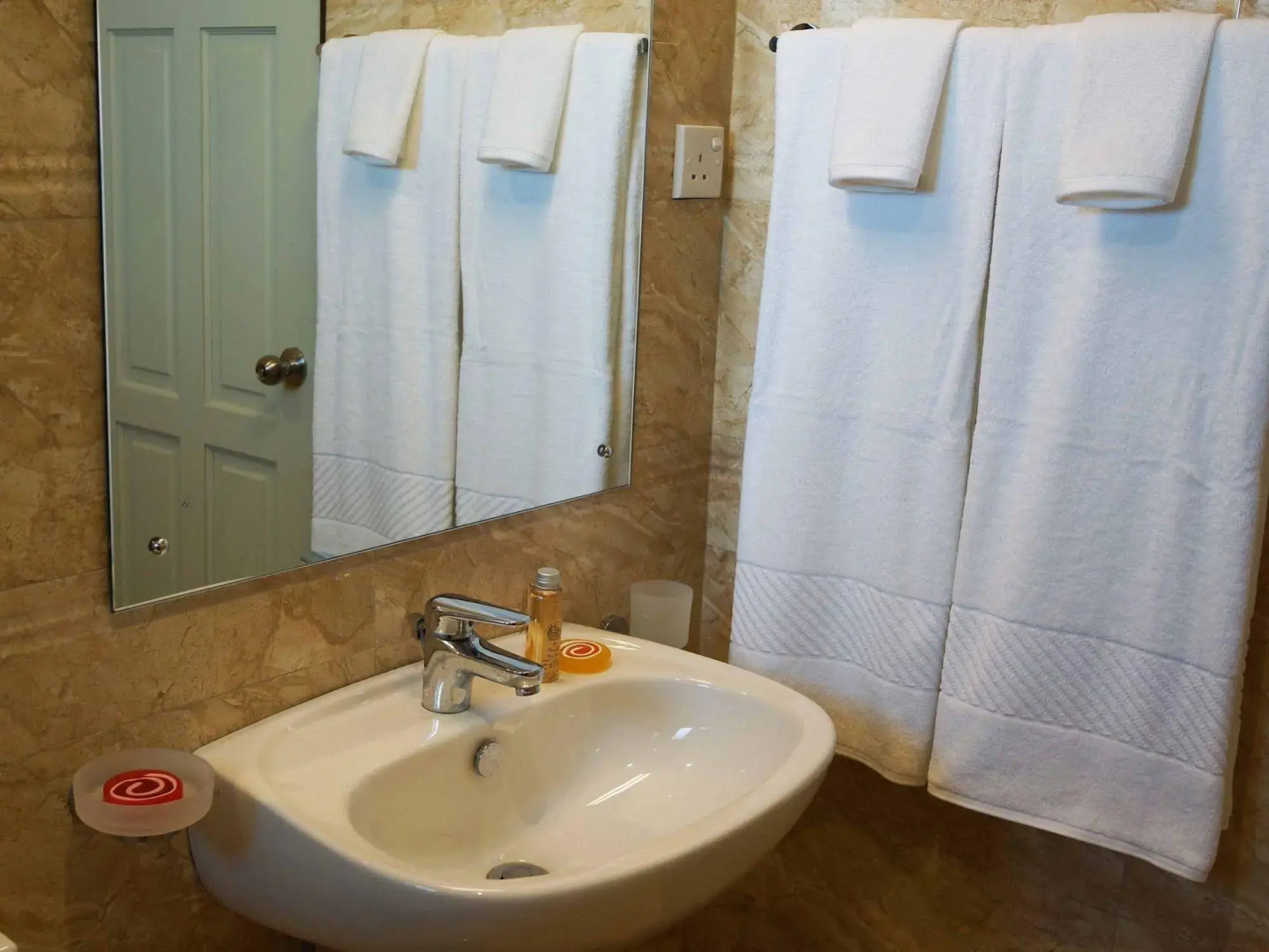 The Penthouse Above Sea