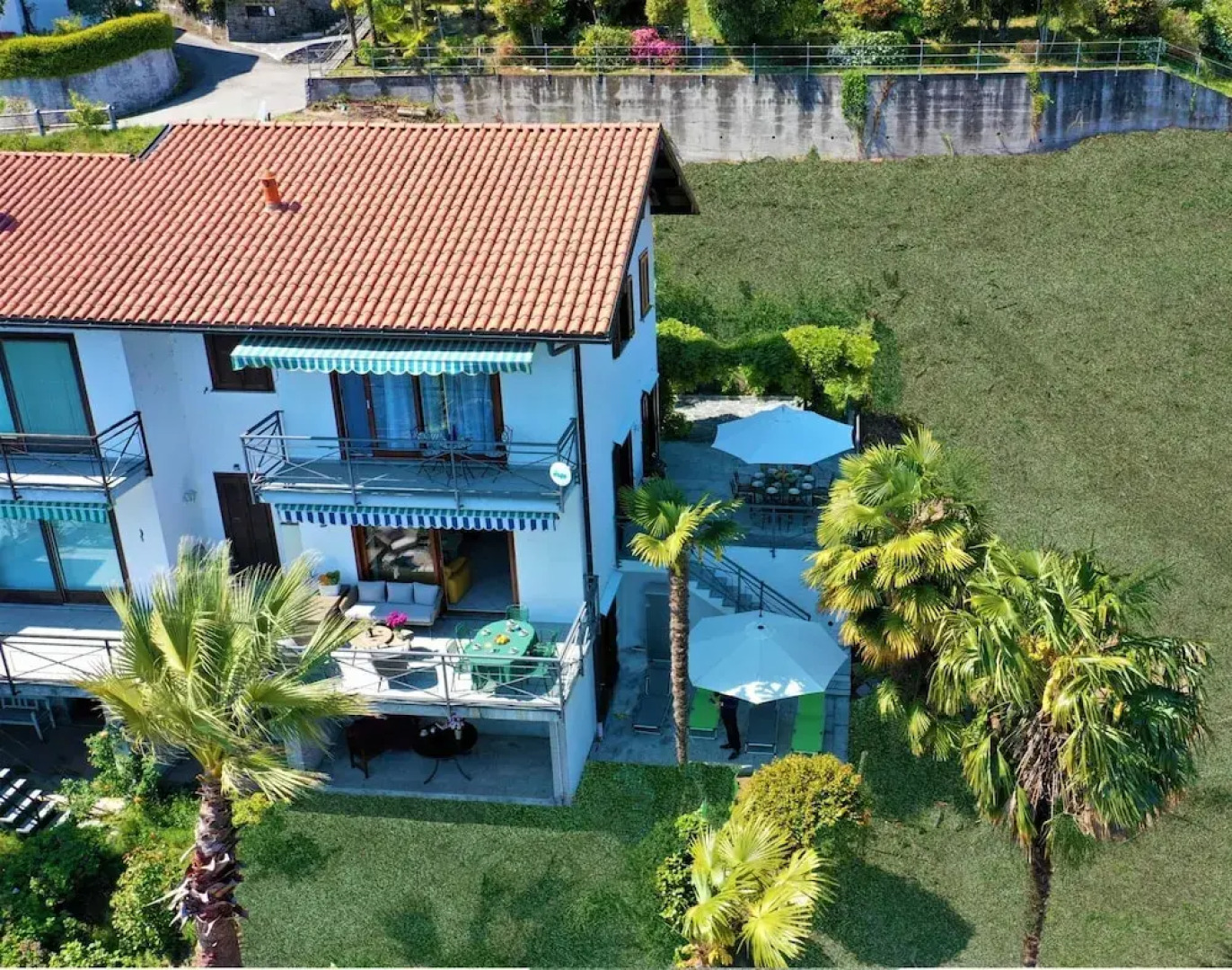 Diana Villa With Garden and Lake View in Oggebbio