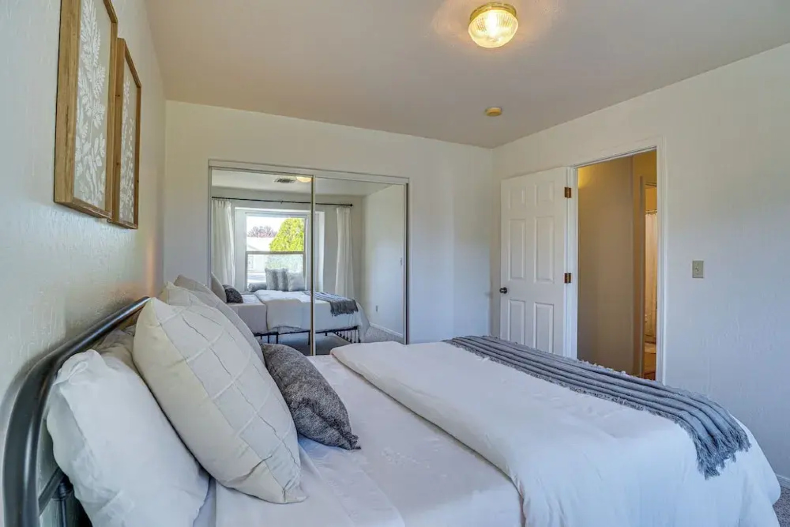 Thatcher Home w/ Fenced Backyard: 3 Mi to Downtown