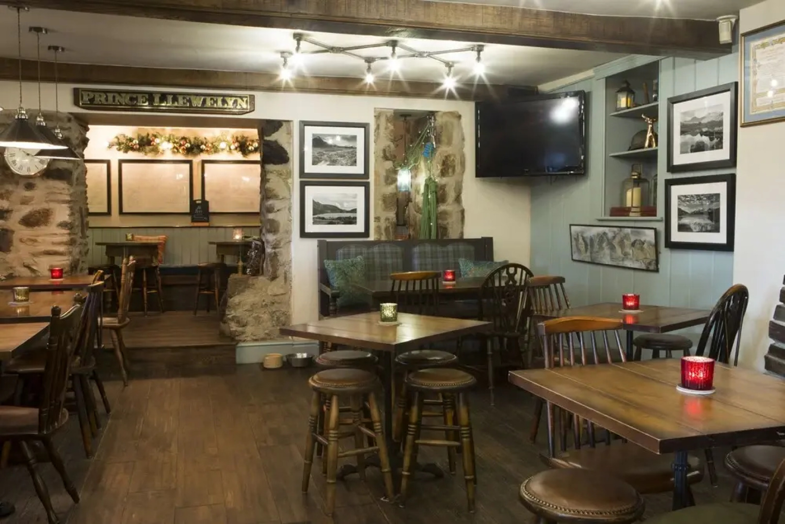 Prince Llewelyn Hotel