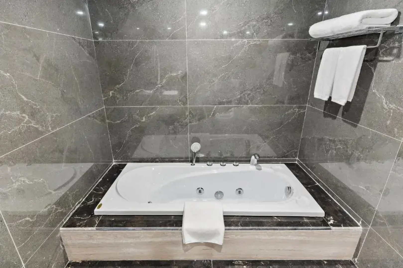 Muong Thanh Luxury Cao Bang Hotel