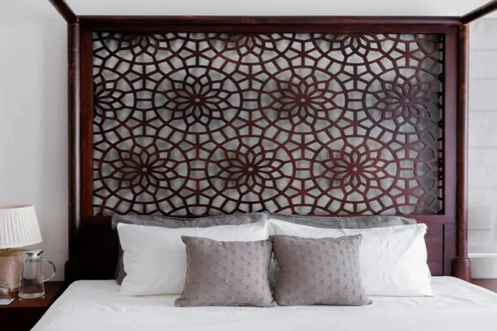 Blusalzz Manor - Nilgiri Valley, Ooty - Tamil Nadu