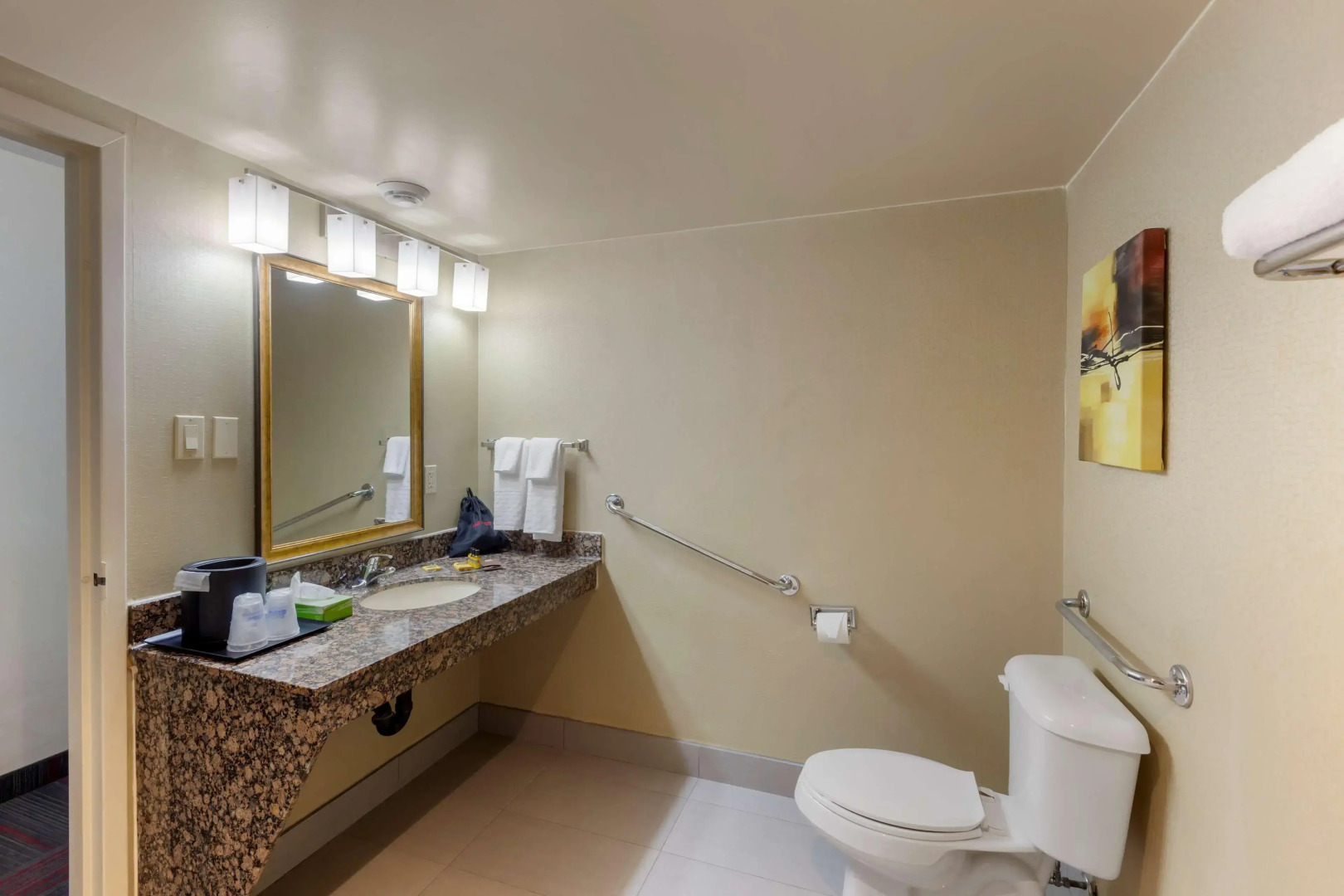 Best Western Plus Toronto Airport Hotel