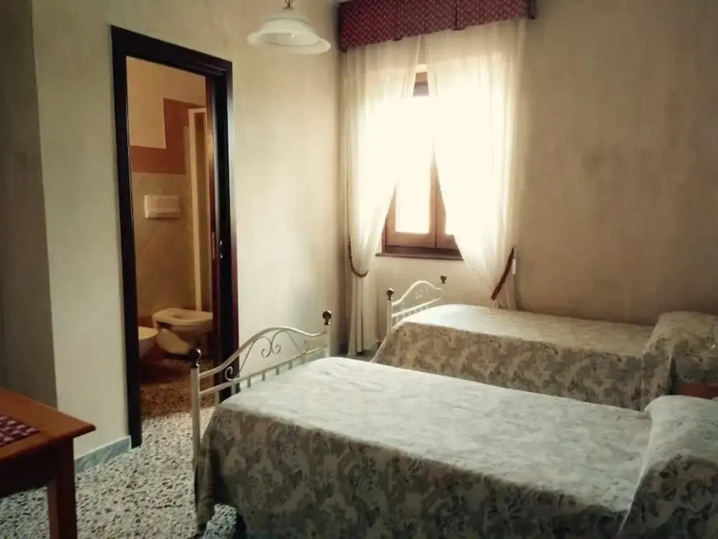 La Tavernola Agriturismo - Tenuta Mandia