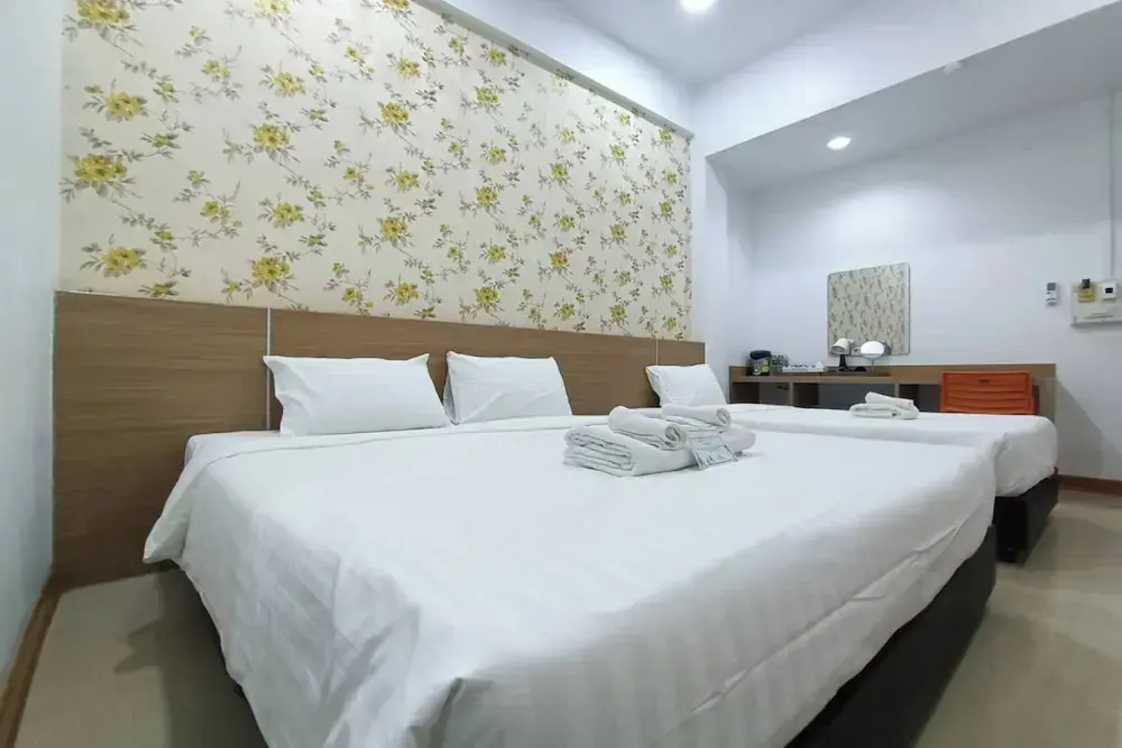 Top Inn Hotel