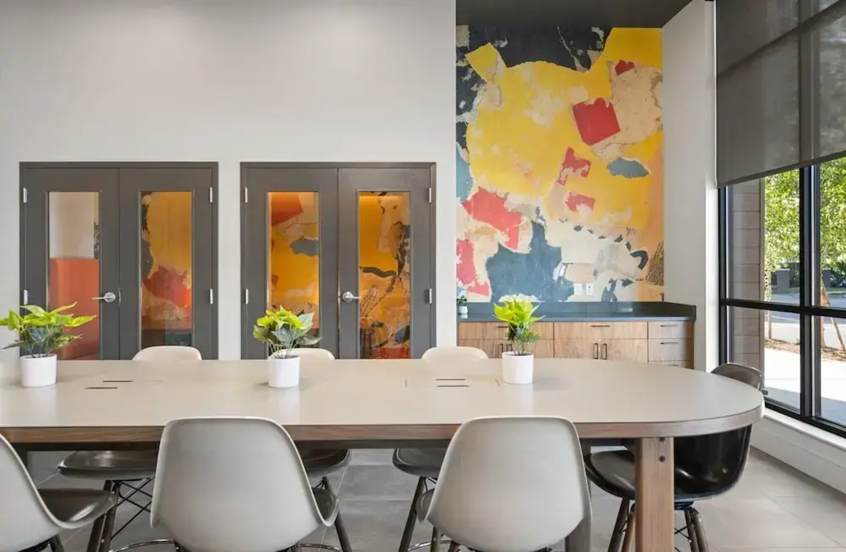 Luxury Apartments by Hyatus Boston Somerville