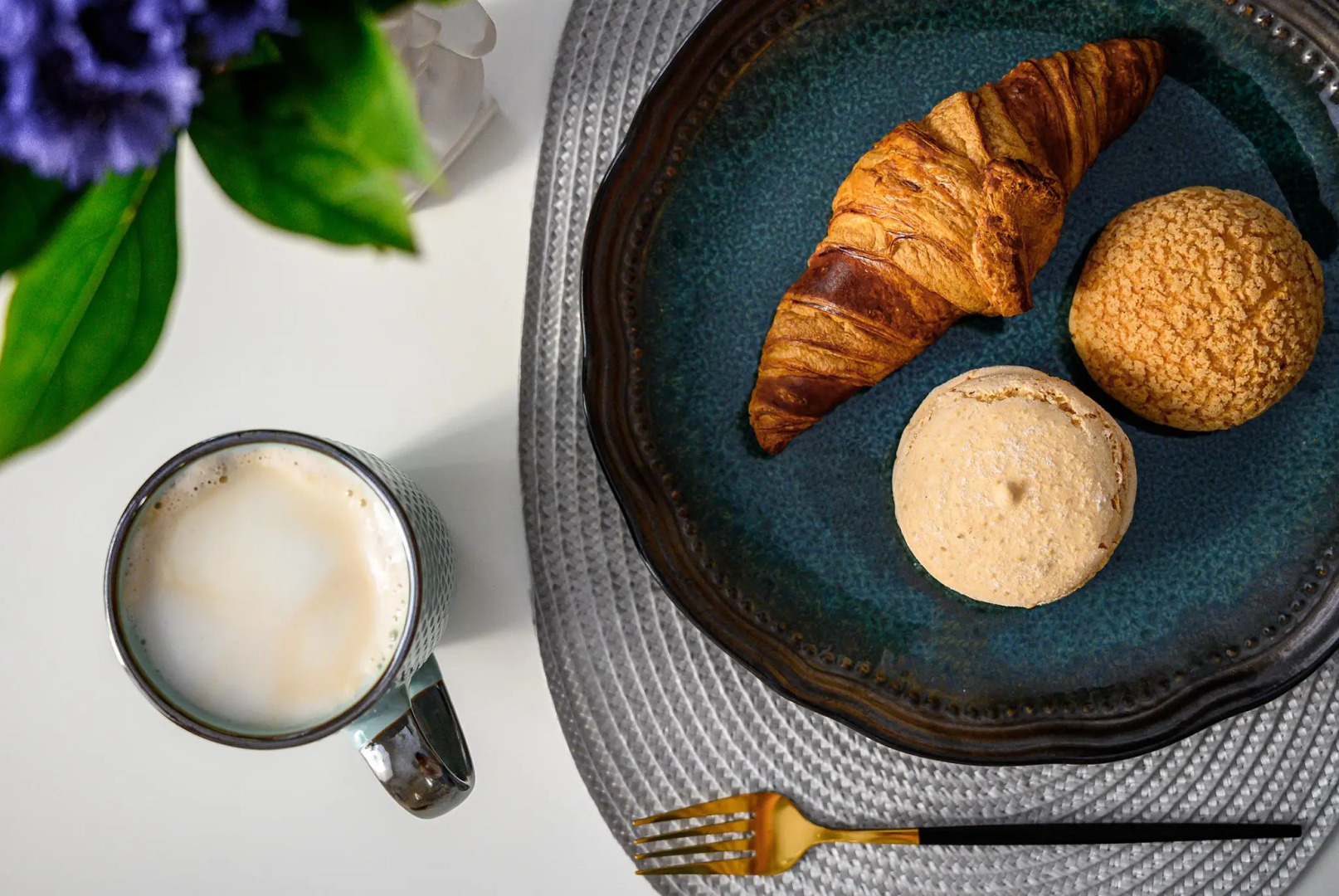 Апартаменты на набережной реки Мойки