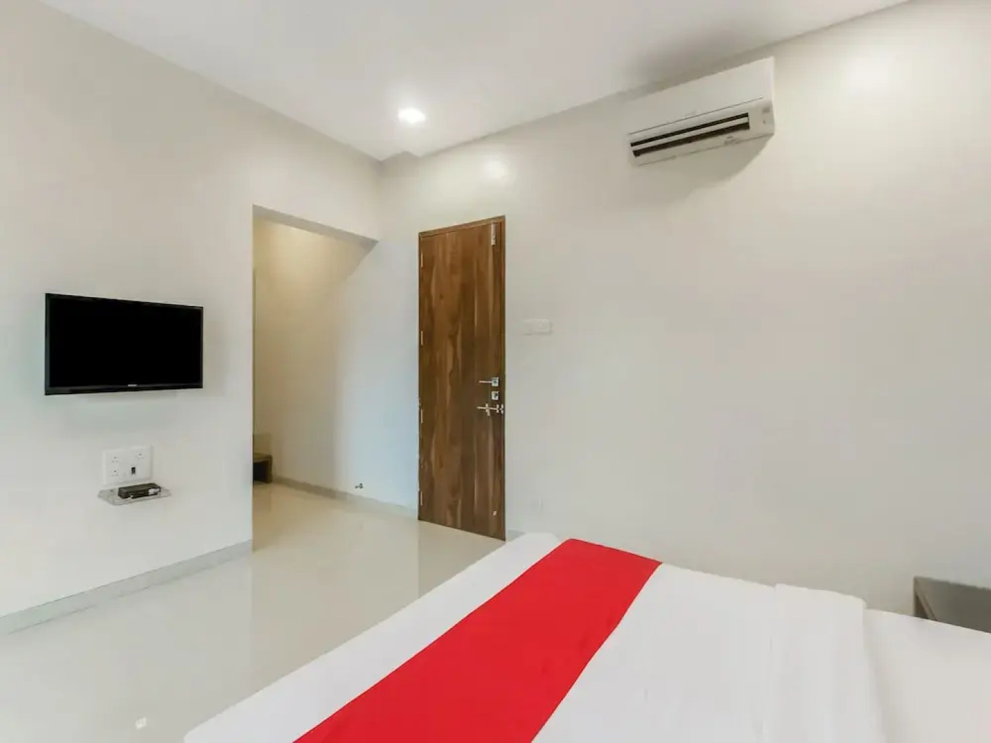 OYO 13628 Sorina Hillside Resort