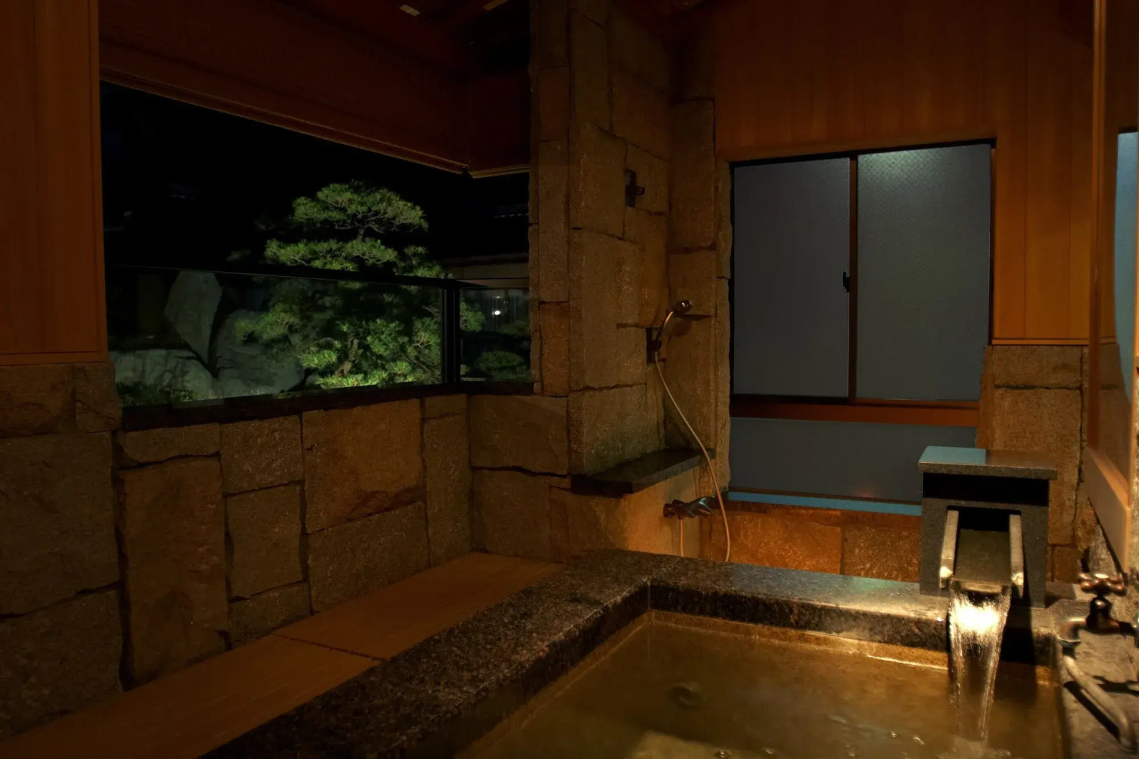 Meiseki No Yado Kagetsu