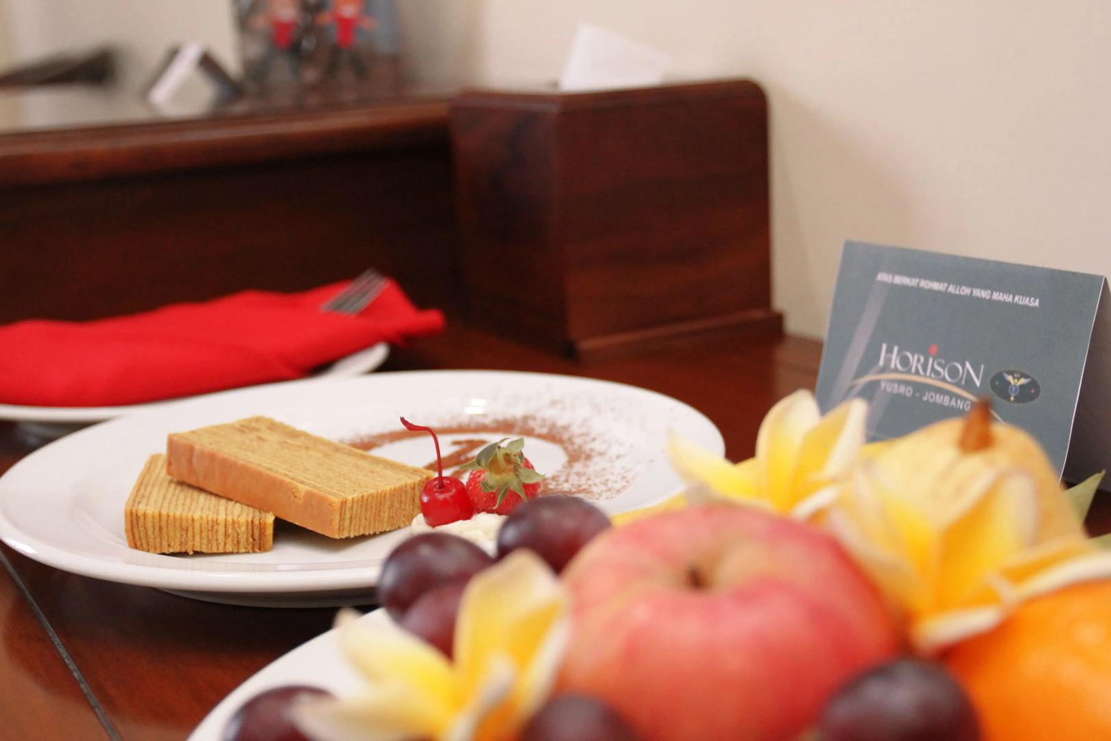 Yusro Hotel Restaurant & Convention